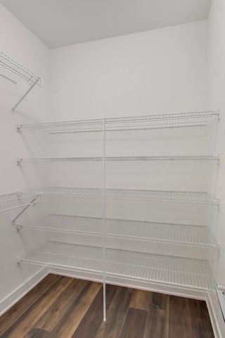 898 N Quentin Road, Palatine, IL 60067