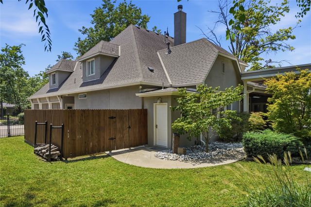 3661 S Lewis Avenue, Tulsa, OK 74105