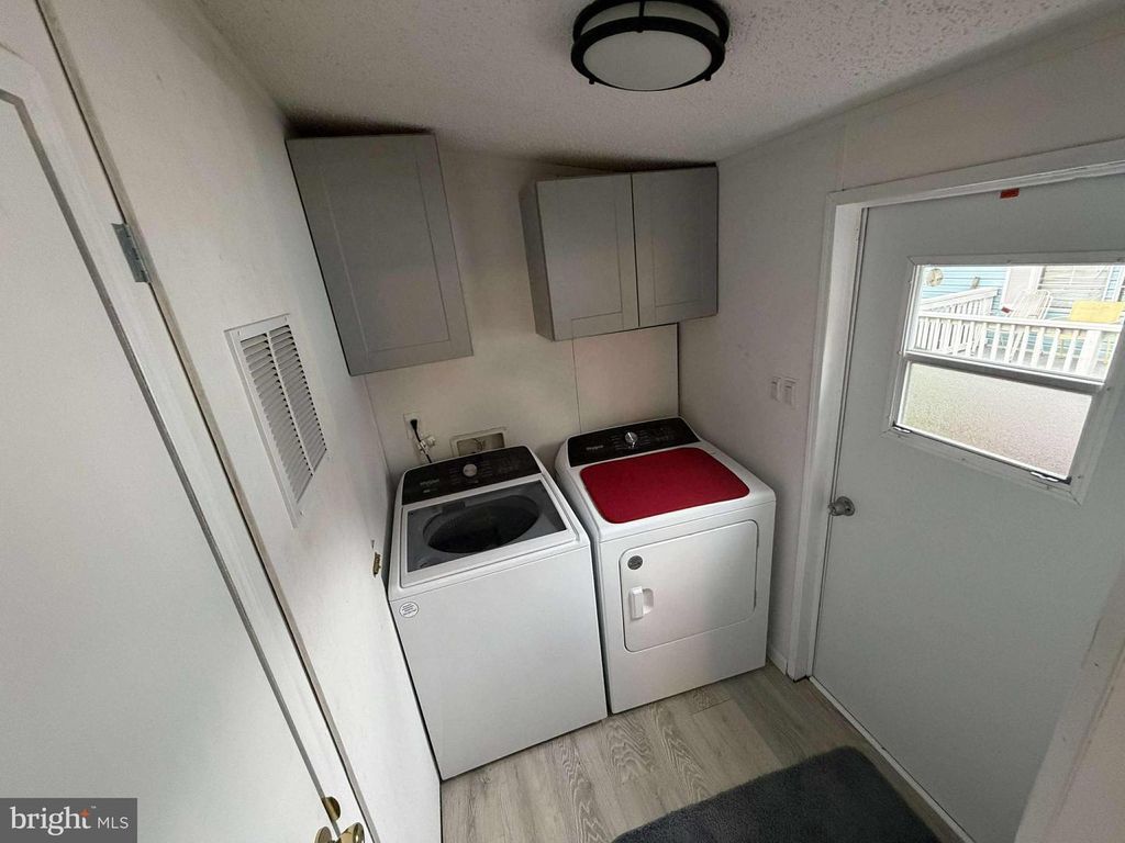 Image 22 of property listing at 227 FOREST GREEN RD, Aberdeen, MD 21001