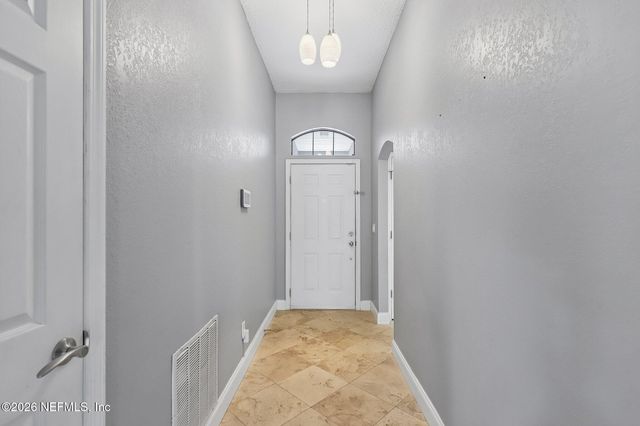 687 SCARLET VIEW Court, Orange Park, FL 32073