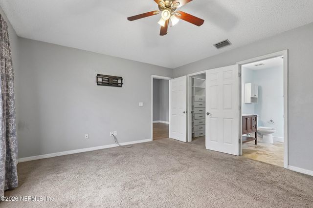 687 SCARLET VIEW Court, Orange Park, FL 32073