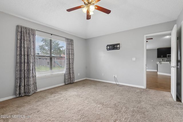 687 SCARLET VIEW Court, Orange Park, FL 32073