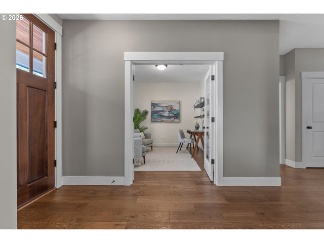 2130 Se LAMBERT St, Portland, OR 97202