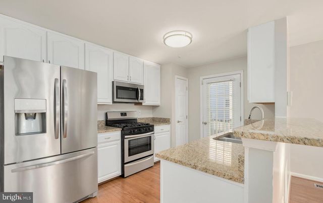 20433 ALDERLEAF TER, Ashburn, VA 20147