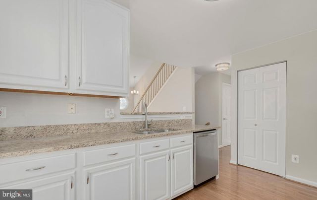 20433 ALDERLEAF TER, Ashburn, VA 20147