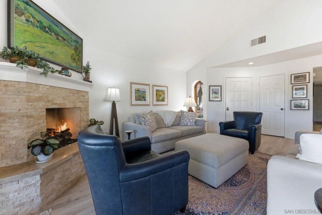 17663 Caminito Hercuba, San Diego, CA 92128