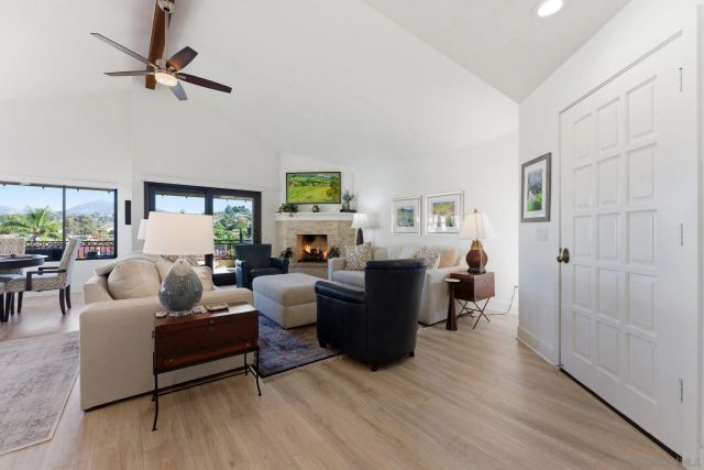 17663 Caminito Hercuba, San Diego, CA 92128