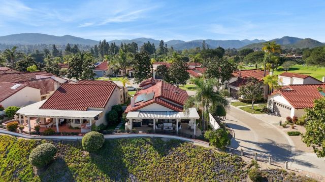 17663 Caminito Hercuba, San Diego, CA 92128