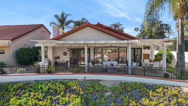 17663 Caminito Hercuba, San Diego, CA 92128