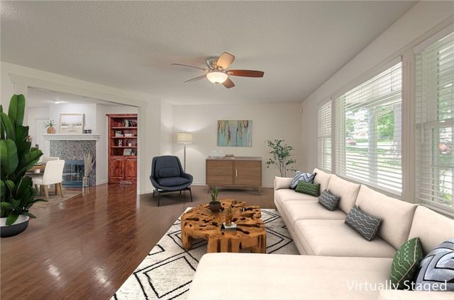 5901 W 87th Terrace, Overland Park, KS 66207