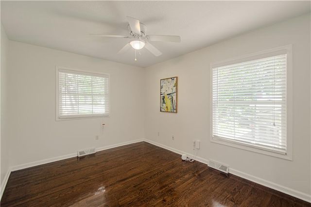 5901 W 87th Terrace, Overland Park, KS 66207