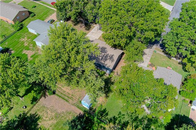 5901 W 87th Terrace, Overland Park, KS 66207
