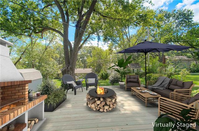 5901 W 87th Terrace, Overland Park, KS 66207