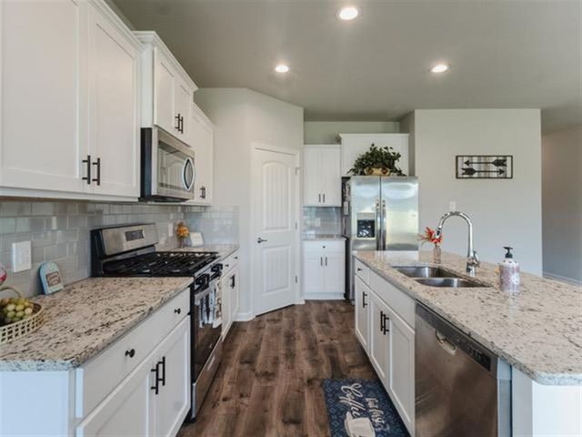1701 Sawgrass Dr Drive, Westlake, LA 70669