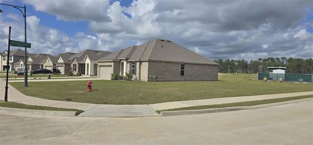 1701 Sawgrass Dr Drive, Westlake, LA 70669