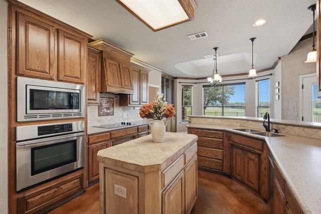 799 Vz County Road 2604, Mabank, TX 75147