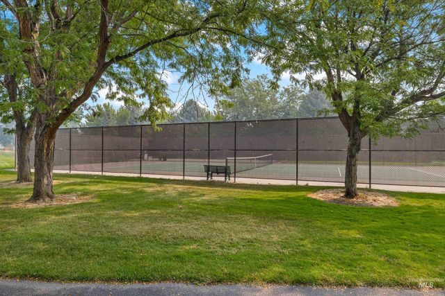 6286 E Gateway Ct, Boise, ID 83716