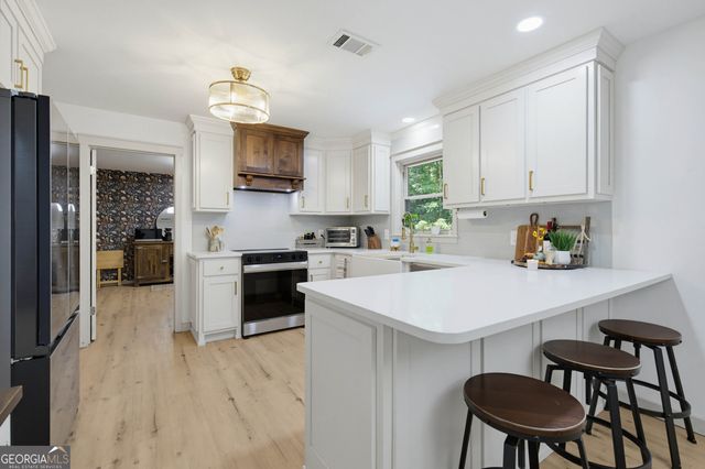 3744 Tanners Mill Road, Gainesville, GA 30507