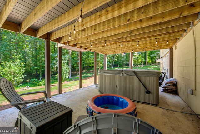 3744 Tanners Mill Road, Gainesville, GA 30507