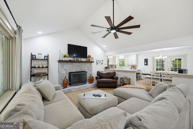 3744 Tanners Mill Road, Gainesville, GA 30507