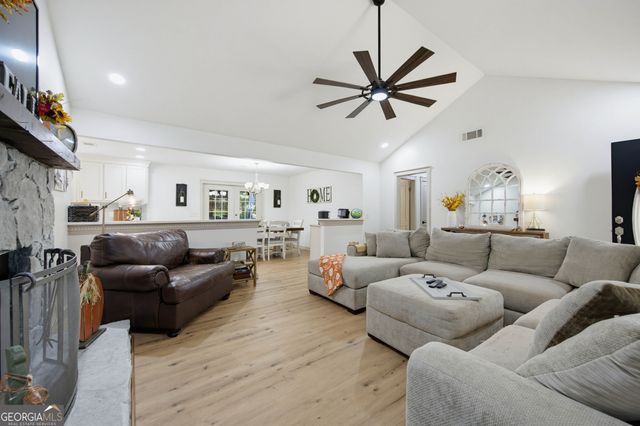 3744 Tanners Mill Road, Gainesville, GA 30507