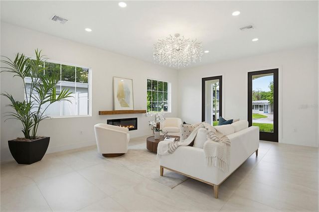 2430 CHANTILLY AVENUE, Winter Park, FL 32789