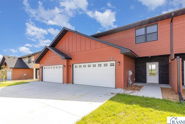 811 Viburnum Street, Belle Plaine, MN 56011