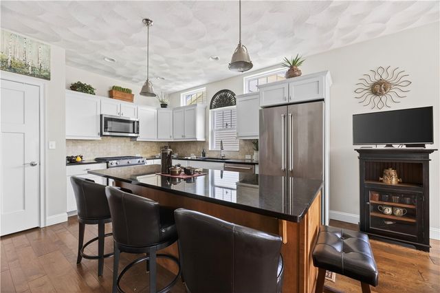 55 Morningside Drive, North Kingstown, RI 02852