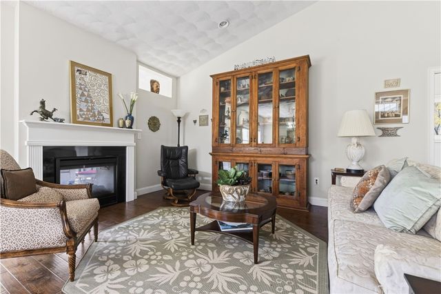 55 Morningside Drive, North Kingstown, RI 02852