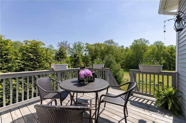 55 Morningside Drive, North Kingstown, RI 02852