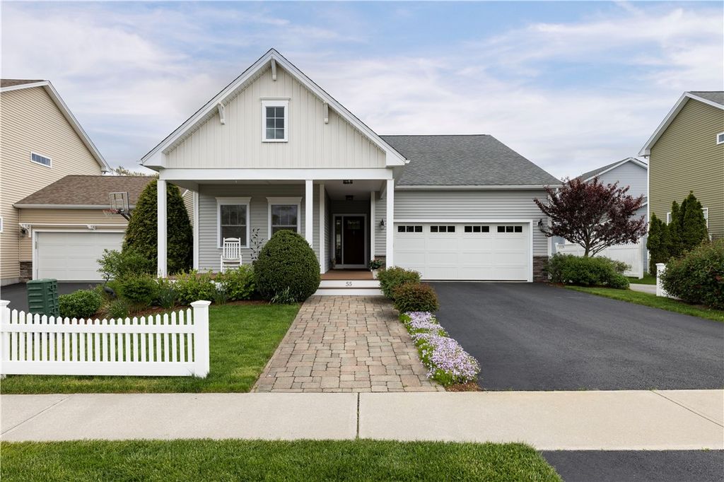 55 Morningside Drive, North Kingstown, RI 02852