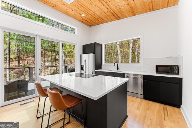 150 Clarice Lane, Sautee Nacoochee, GA 30571