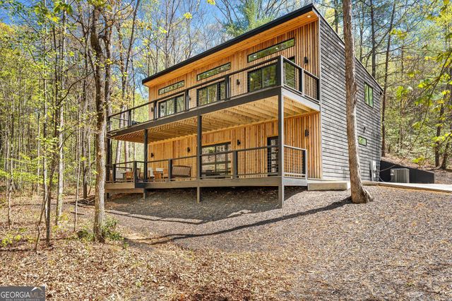 150 Clarice Lane, Sautee Nacoochee, GA 30571