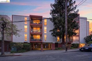 250 Whitmore St 304, Oakland, CA 94611
