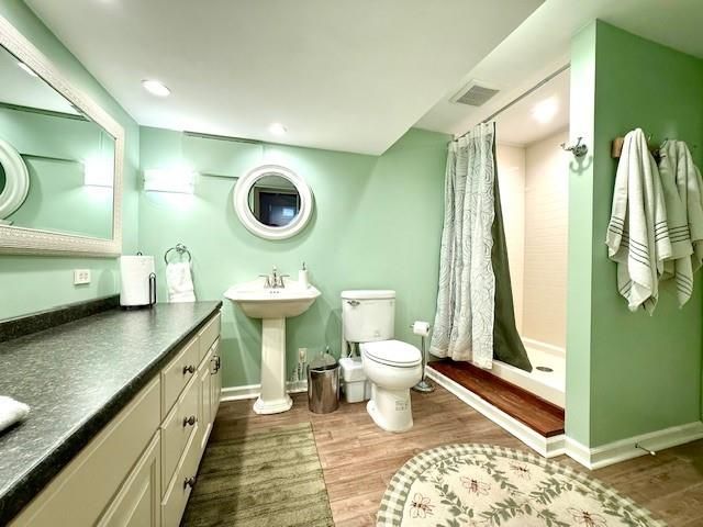 2409 Ohio Street, Lawrence, KS 66046