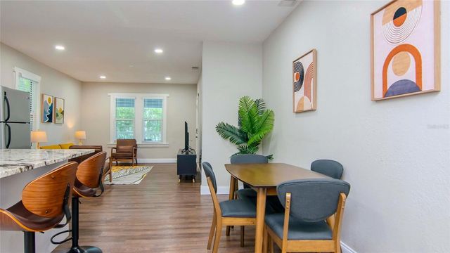 213 W WARREN AVENUE, Tampa, FL 33602