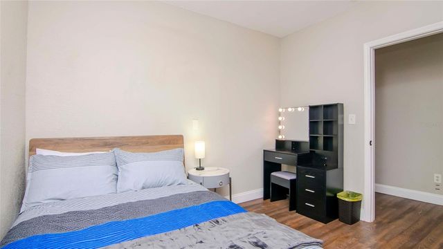 213 W WARREN AVENUE, Tampa, FL 33602