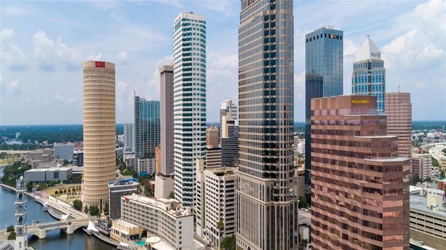 213 W WARREN AVENUE, Tampa, FL 33602