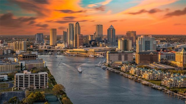 213 W WARREN AVENUE, Tampa, FL 33602