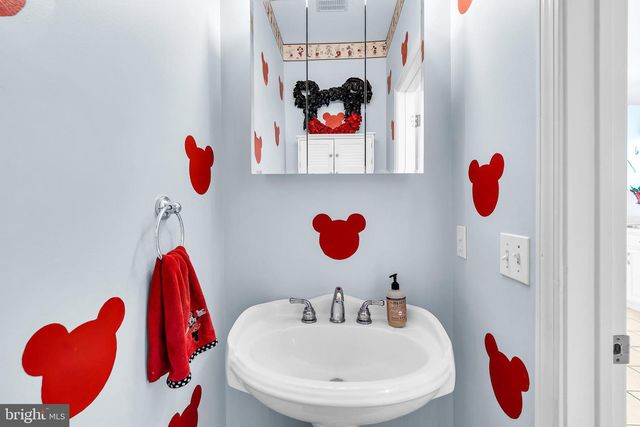 1007 INLAND RD, Forked River, NJ 08731