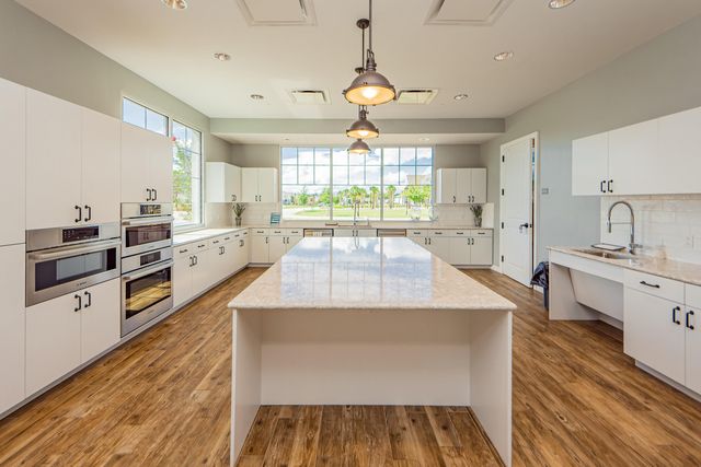 174 Garden Gate Way, Summerville, SC 29486