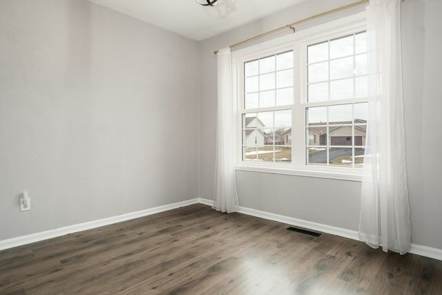 15549 Bryden Drive, South Beloit, IL 61080