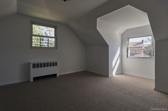207 Courthouse Road, Franklin Square, NY 11010
