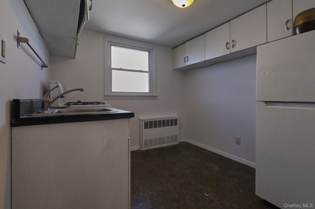 207 Courthouse Road, Franklin Square, NY 11010