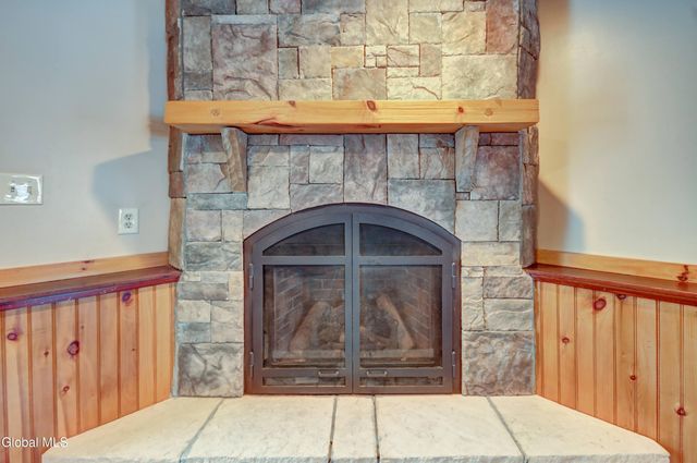 281 N Kingsboro Avenue, Gloversville, NY 12078