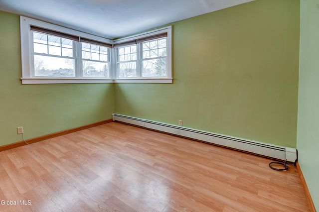 281 N Kingsboro Avenue, Gloversville, NY 12078