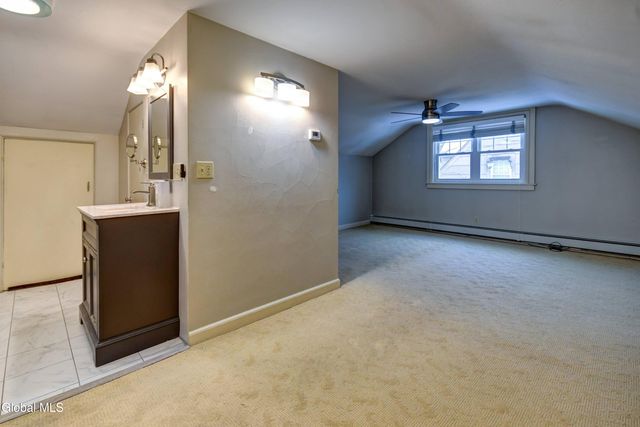 281 N Kingsboro Avenue, Gloversville, NY 12078