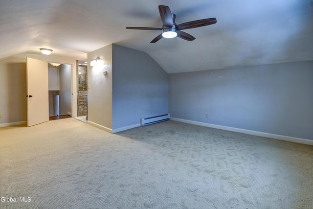 281 N Kingsboro Avenue, Gloversville, NY 12078