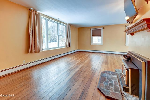 281 N Kingsboro Avenue, Gloversville, NY 12078