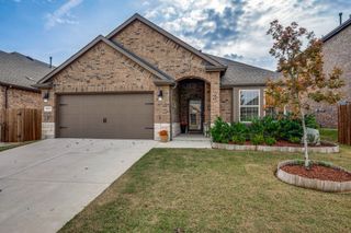 10516 Breezeway Drive, Aubrey, TX 76227